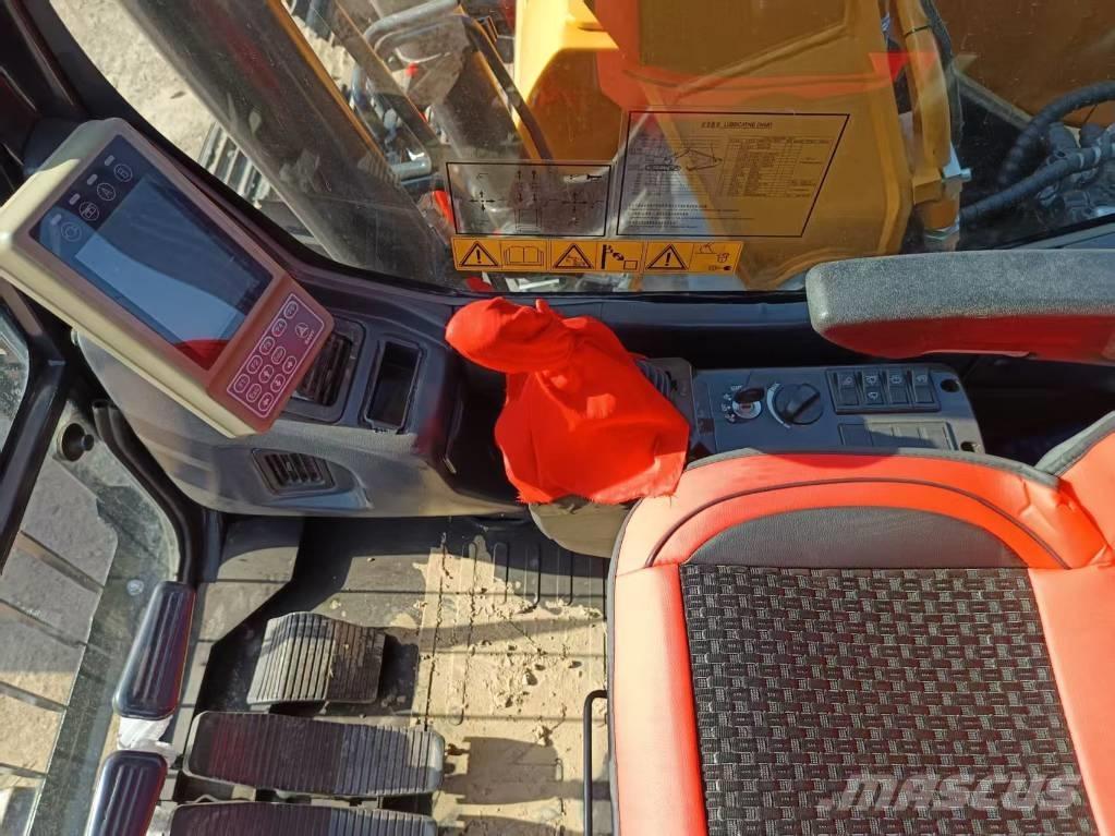 Sany SY 155 C Гусеничні екскаватори