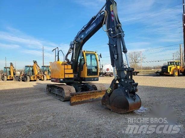 Hyundai HX130 Гусеничні екскаватори