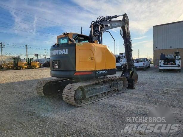 Hyundai HX130 Гусеничні екскаватори