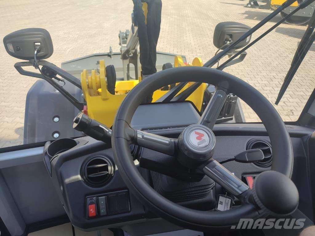 Wacker Neuson WL 750 Фронтальні навантажувачі