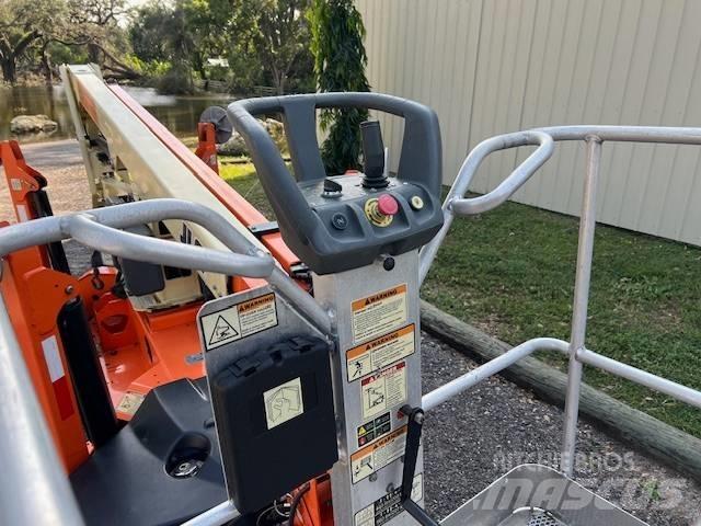 JLG T 350 Вишки-причепи
