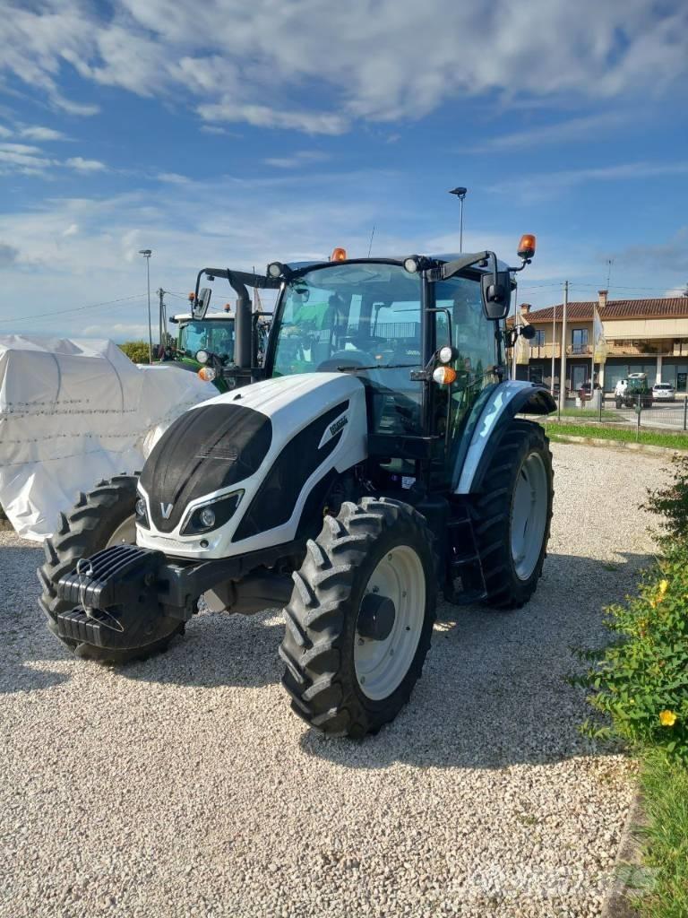 Valtra A 104 Трактори