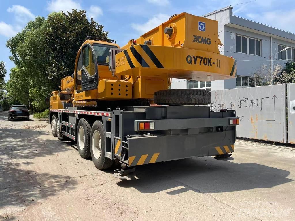 XCMG QY70K-II Підйомно-транспортне обладнання і вантажні ліфти