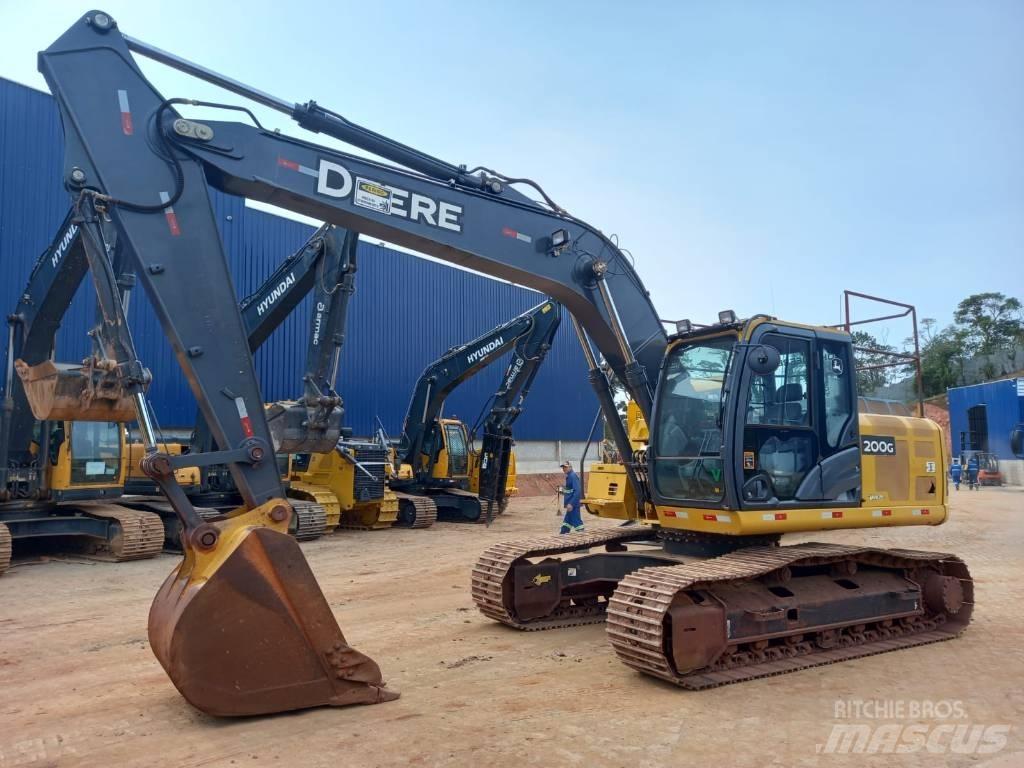 John Deere 200G Гусеничні екскаватори