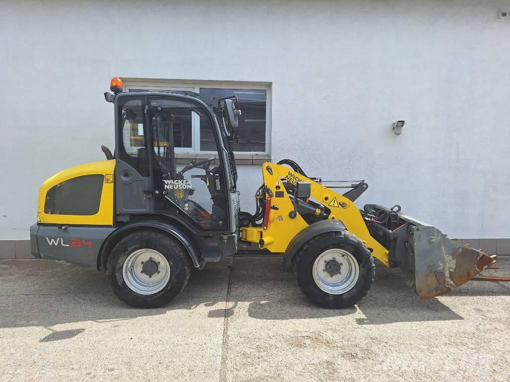 Wacker Neuson WL 34 Фронтальні навантажувачі
