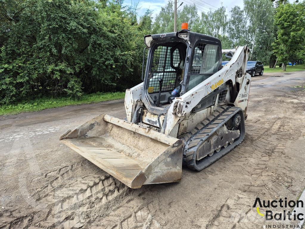 Bobcat T 590 Гусеничні вантажники
