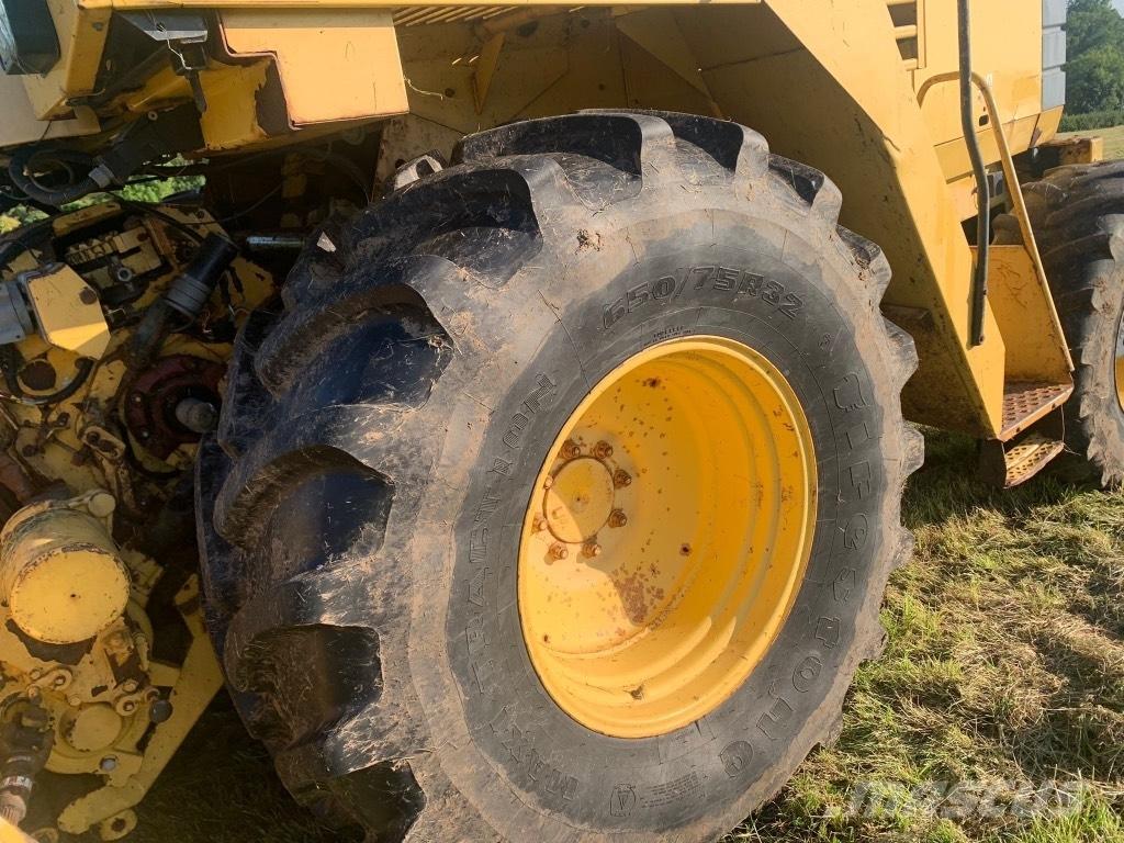 New Holland Fx375 Кормозбиральні комбайни