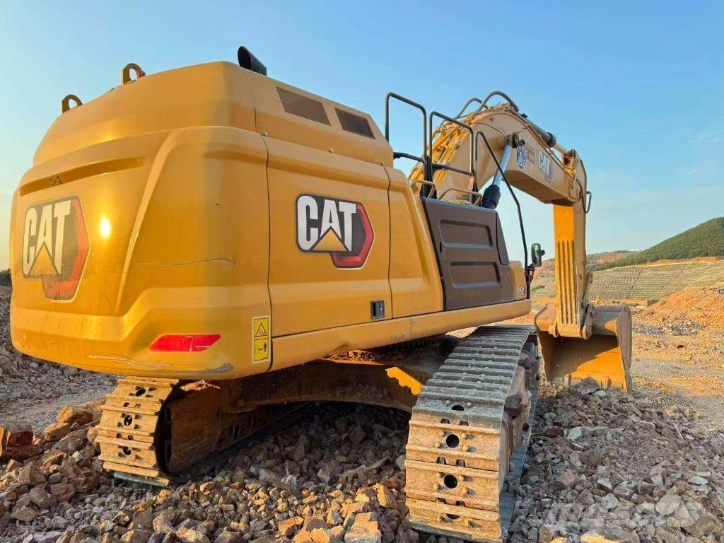 CAT 352 Гусеничні екскаватори