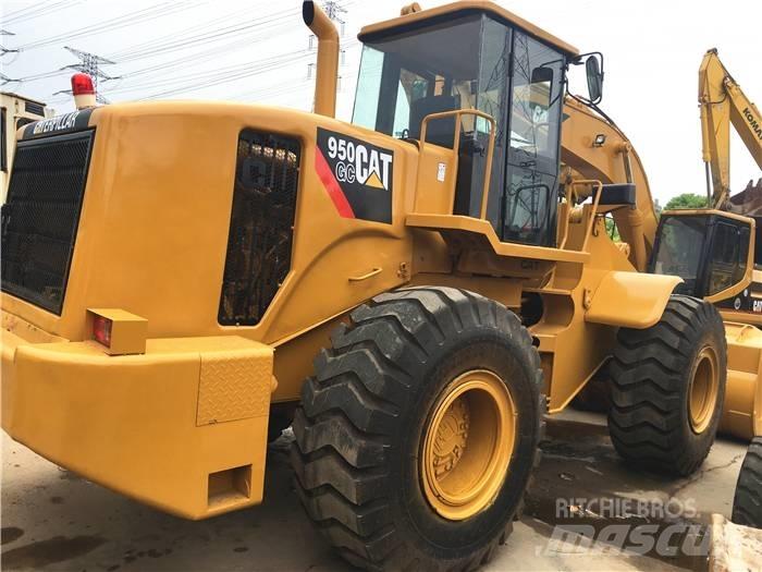 CAT 950 GC Фронтальні навантажувачі