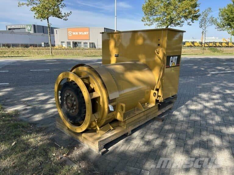 CAT SR4 - 827 frame Інші генератори