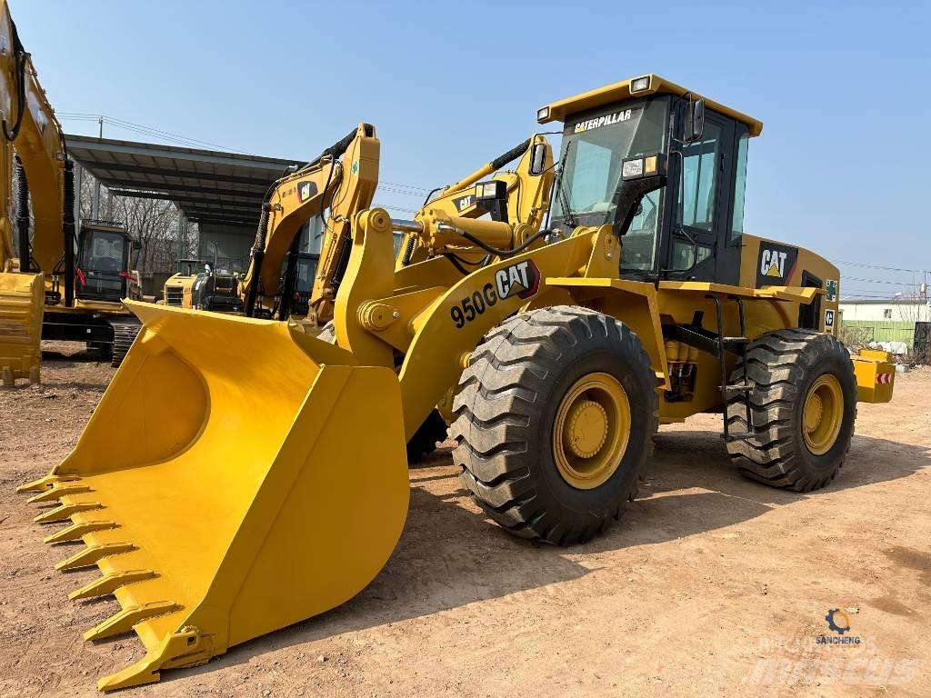 CAT 950G Фронтальні навантажувачі