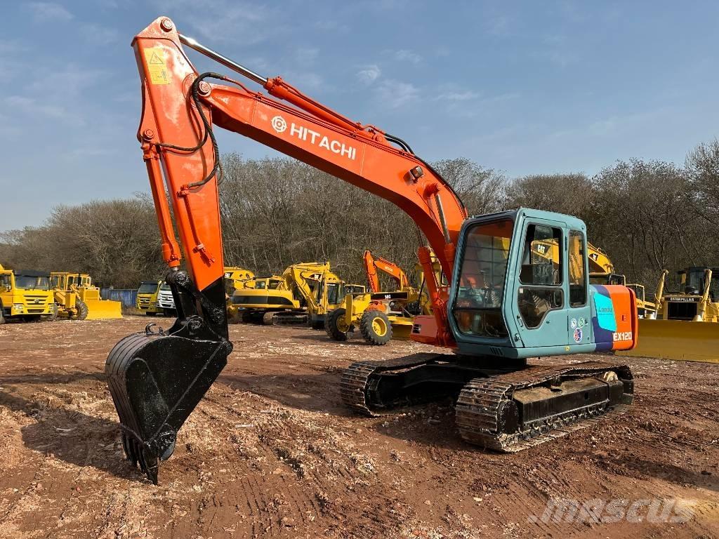 Hitachi EX 120 Гусеничні екскаватори