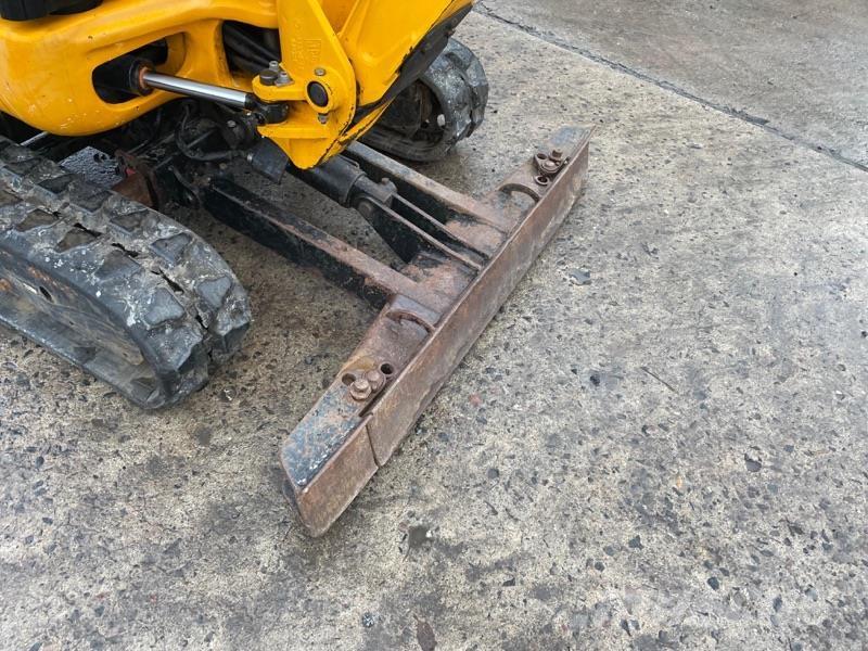 JCB 8018 CTS Міні-екскаватори < 7т