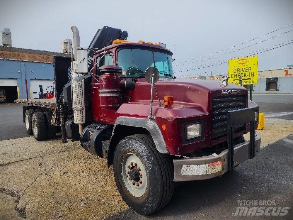 Mack RD 690 S Автокрани