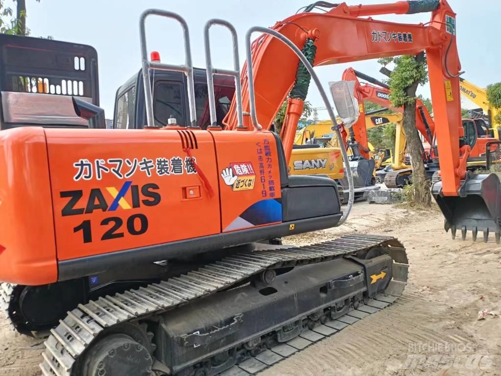 Hitachi ZX120-6 Гусеничні екскаватори