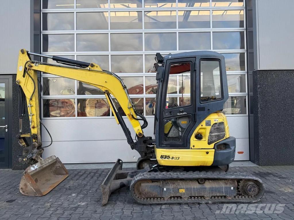 Kubota U35-3 Міні-екскаватори < 7т
