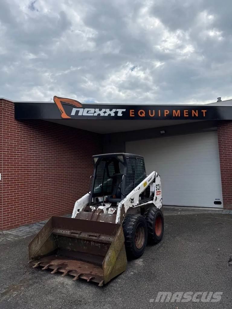Bobcat S130 Міні-навантажувачі