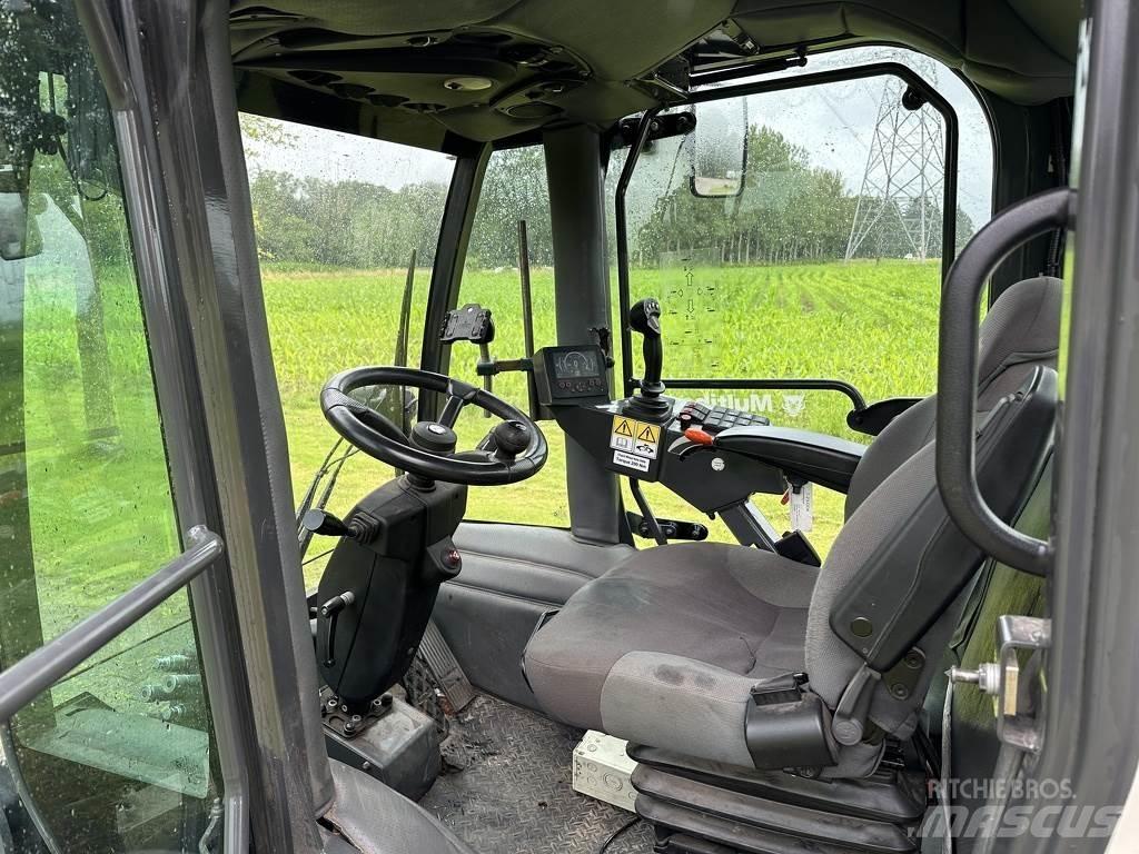 Multihog MX-75 Трактори