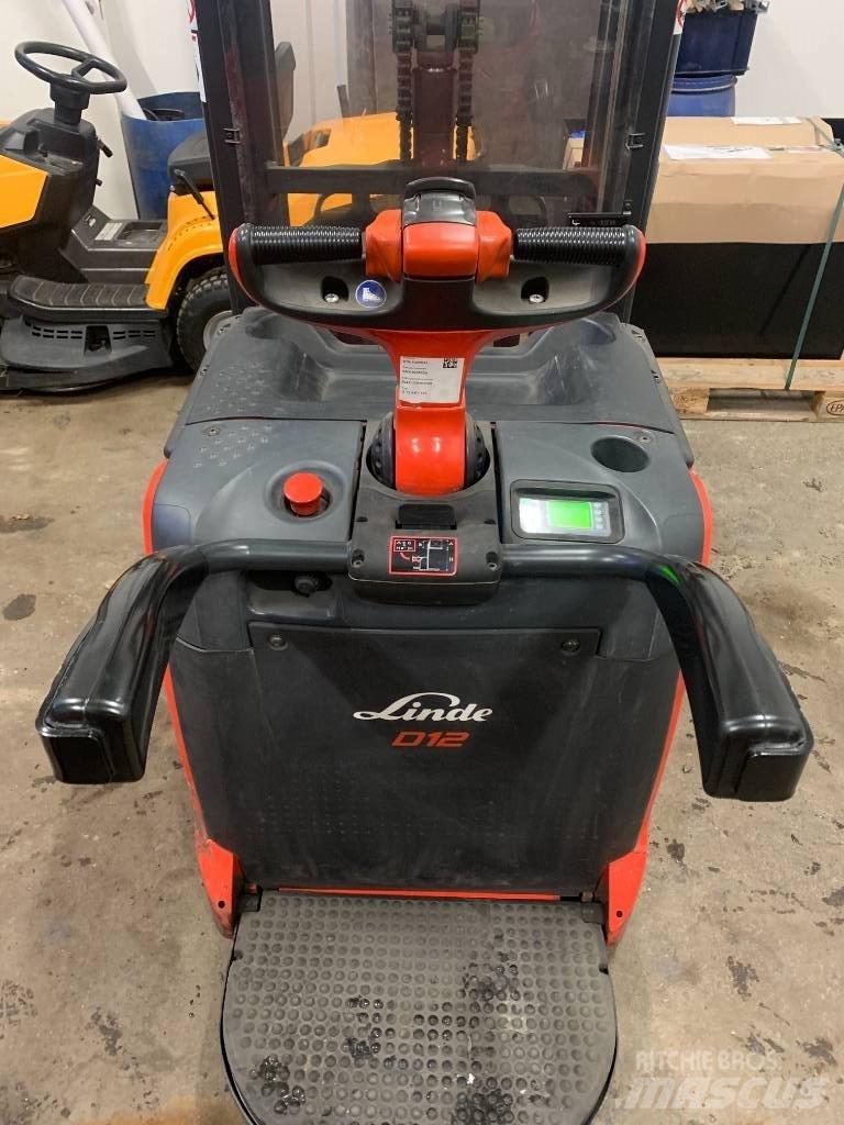 Linde D 12AP Самохідні електроштабелери