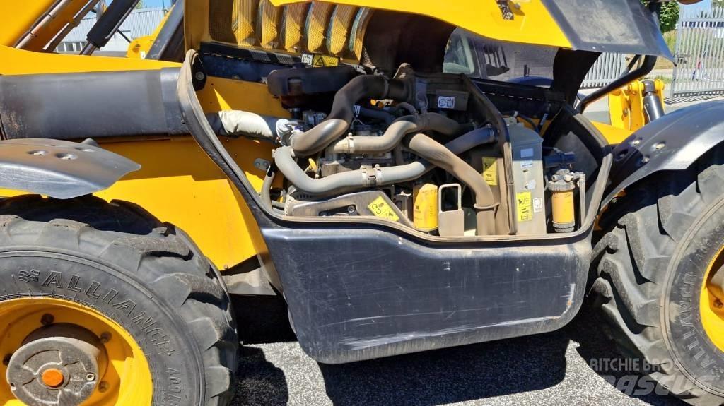 JCB 533-105 Телескопічні навантажувачі