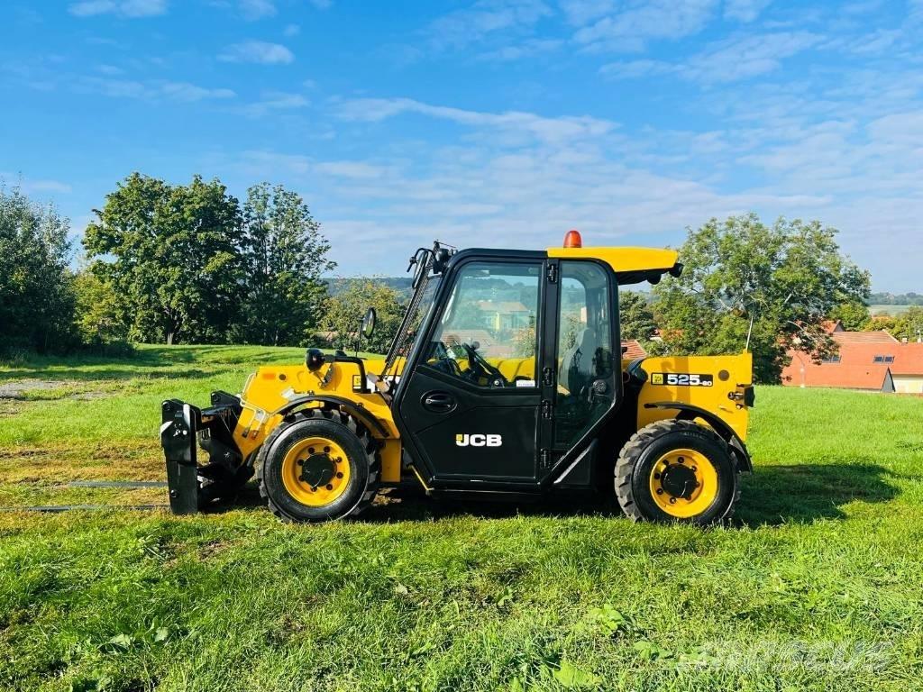 JCB 525-60 Телескопічні навантажувачі