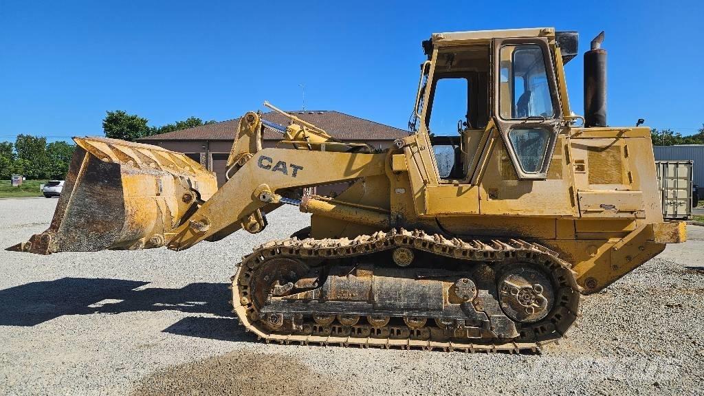 CAT 963 B Гусеничні вантажники