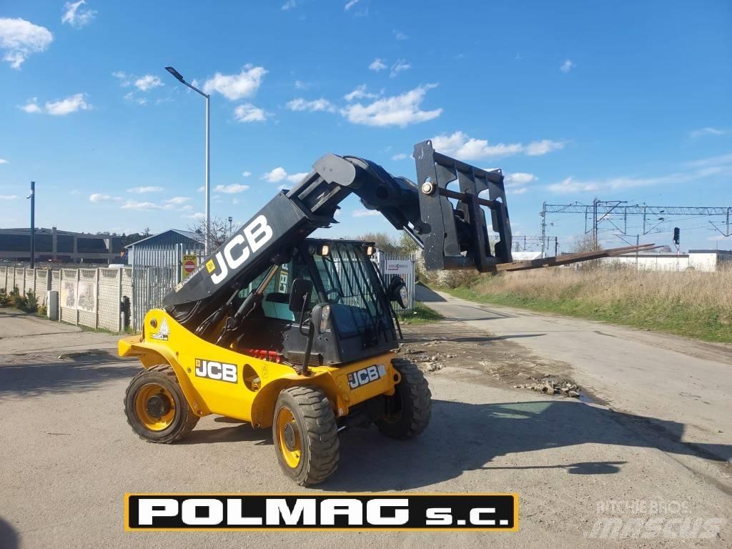 JCB 520-40 Телескопічні навантажувачі
