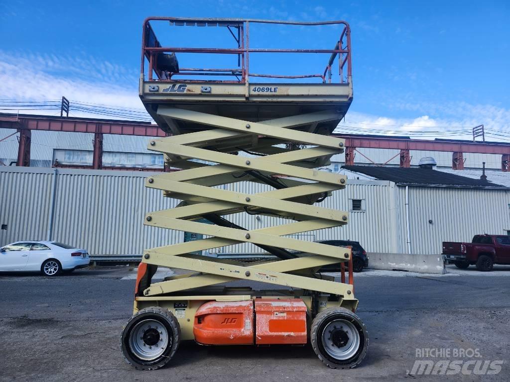 JLG 4069 LE Підйомники-ножиці