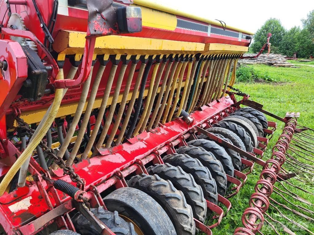 Väderstad Rapid400C Сівалки