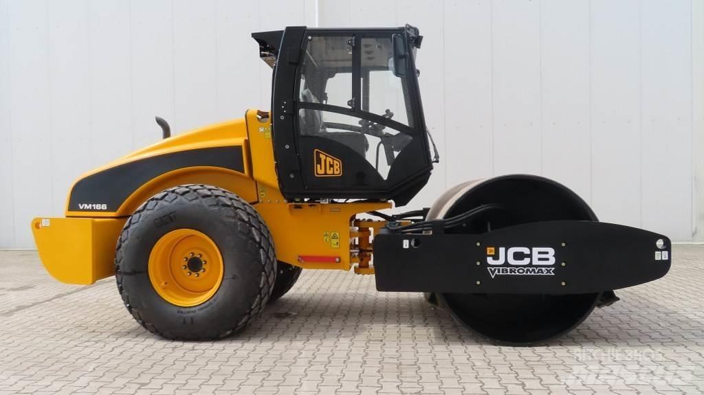 JCB VM166D Грунтові котки