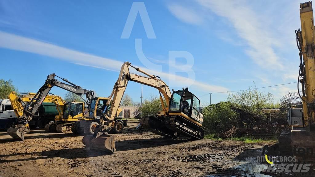 JCB JS 130 Гусеничні екскаватори