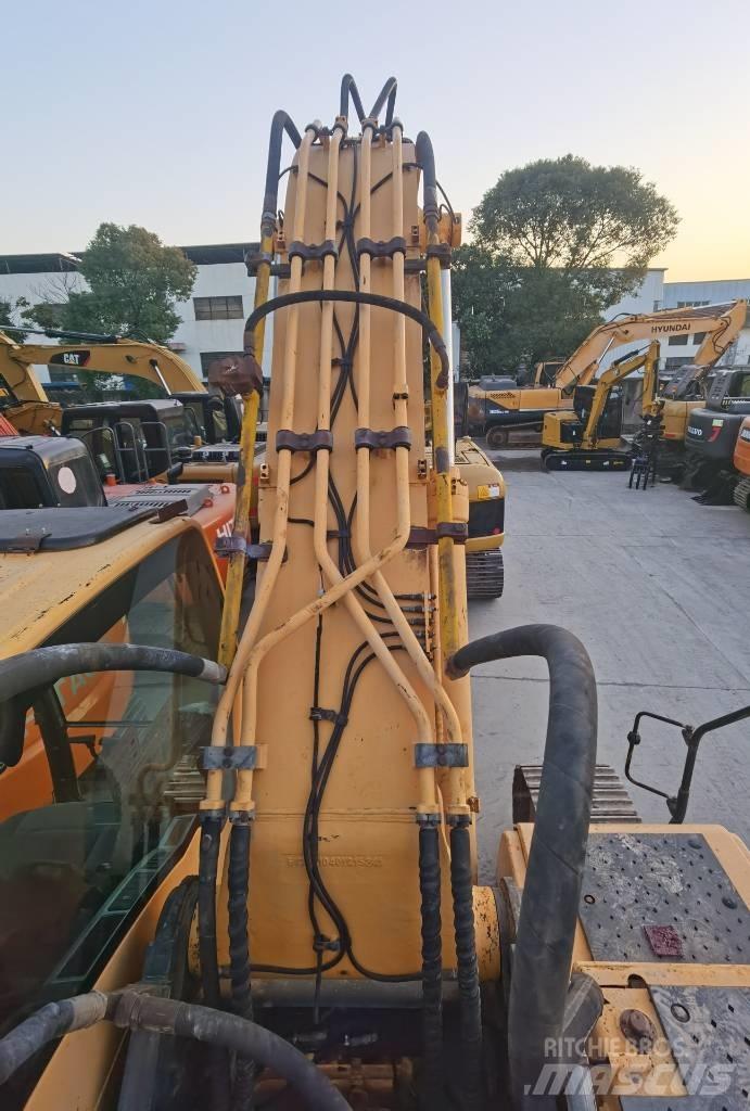 Hyundai R305LC-9T Гусеничні екскаватори
