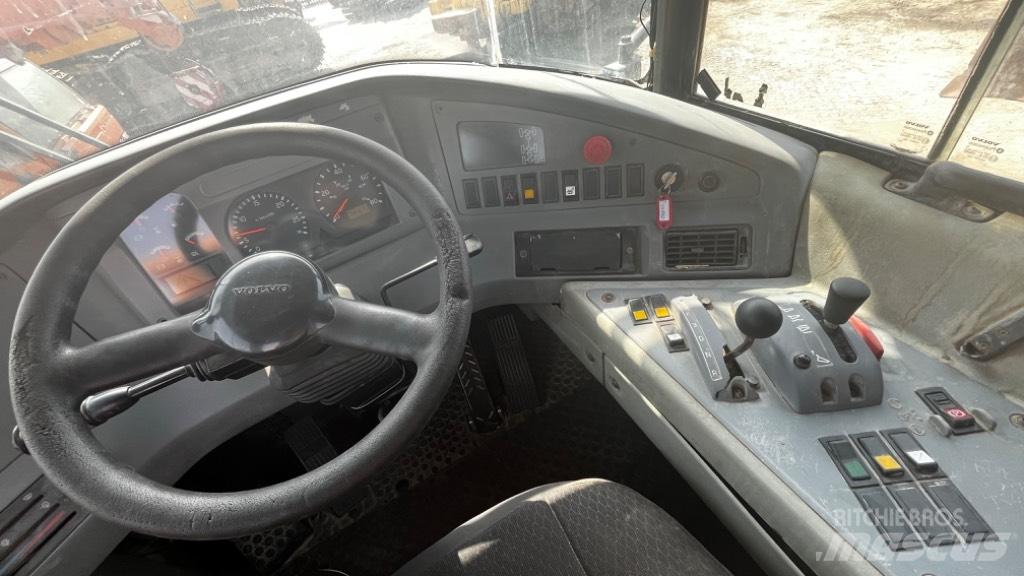 Volvo A40D Зчленовані самоскиди