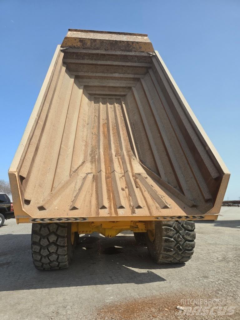 Volvo A40D Зчленовані самоскиди