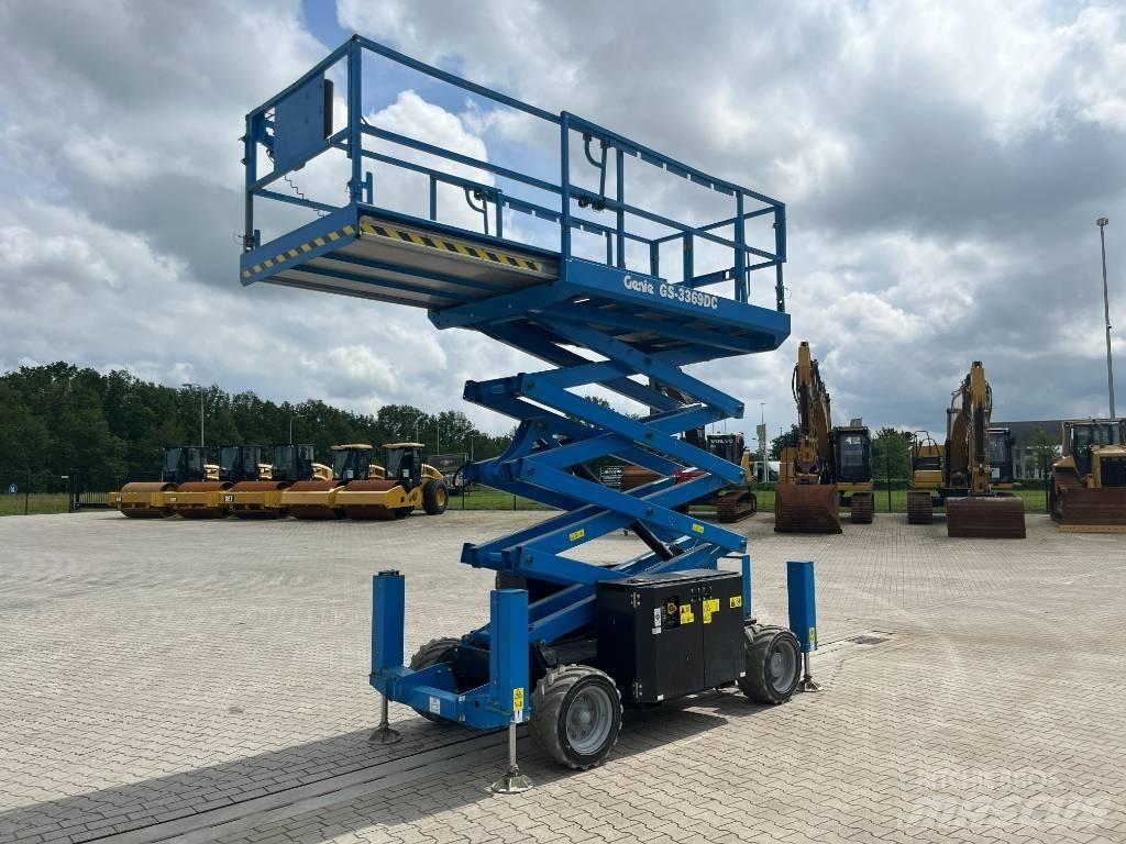 Genie GS 3369 DC Підйомники-ножиці