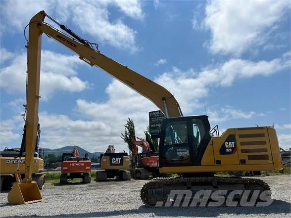 CAT 320 Гусеничні екскаватори