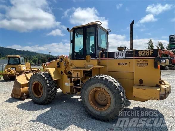 CAT 928F Фронтальні навантажувачі