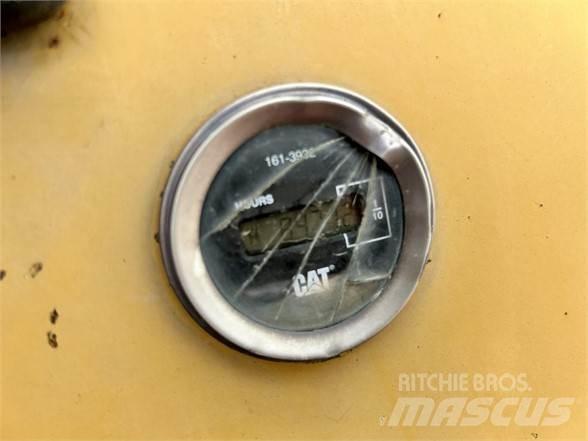 CAT D3G LGP Гусеничні бульдозери