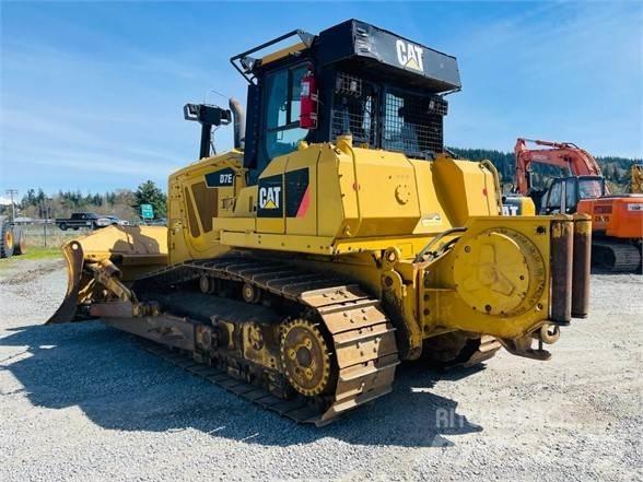 CAT D7E Гусеничні бульдозери