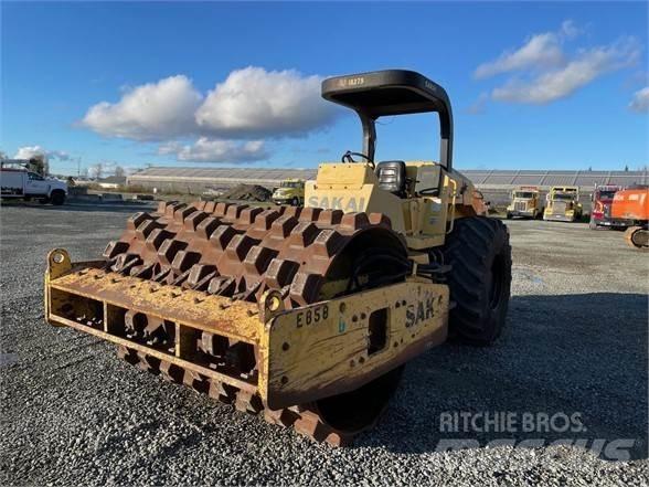Sakai SV510 Грунтові котки
