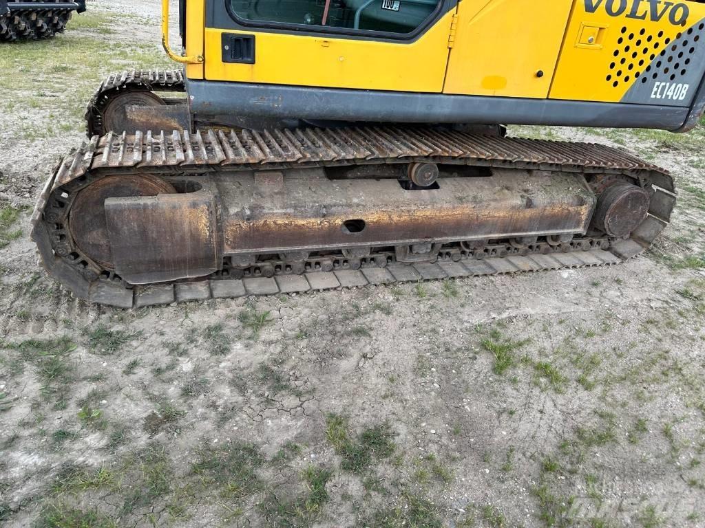 Volvo EC 140 B Гусеничні екскаватори