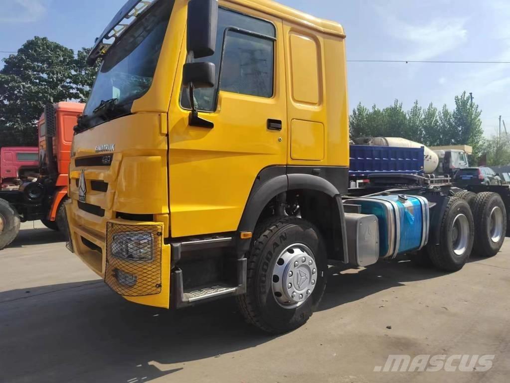 Howo 420 6x4 Тягачі