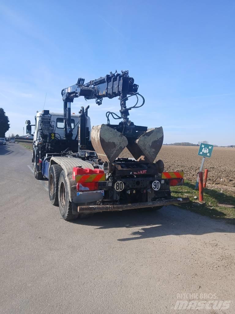Scania P 400 Вантажівки з гаковим підйомом