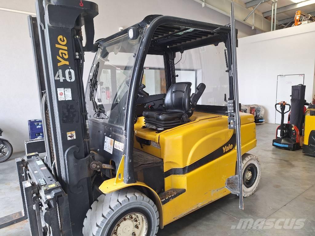 Yale ERP 50 VM Електронавантажувачі