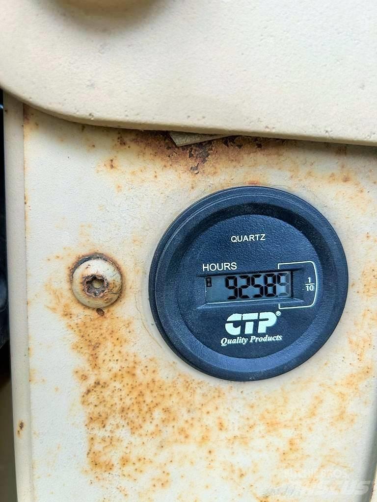 CAT 140 H Грейдери