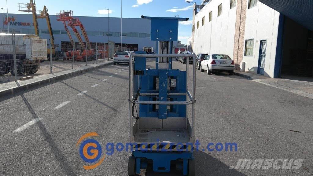 Genie GR 20 Вертикальні щоглові підйомники