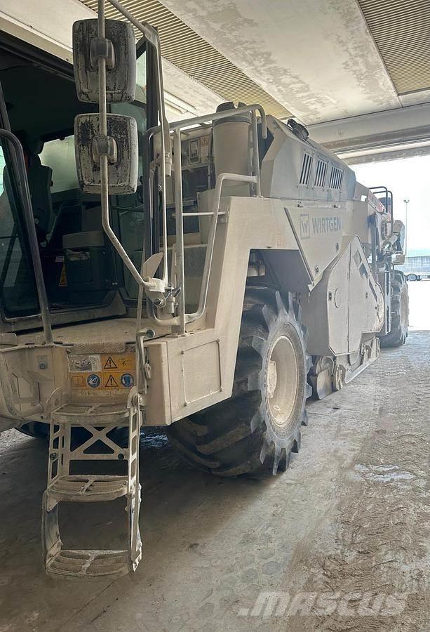 Wirtgen WR250i Ресайклери