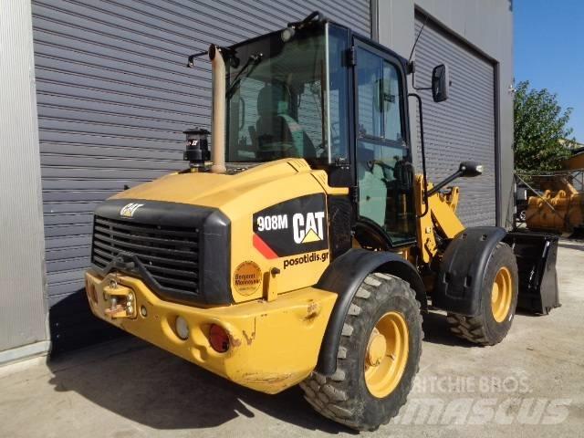 CAT 908M Фронтальні навантажувачі