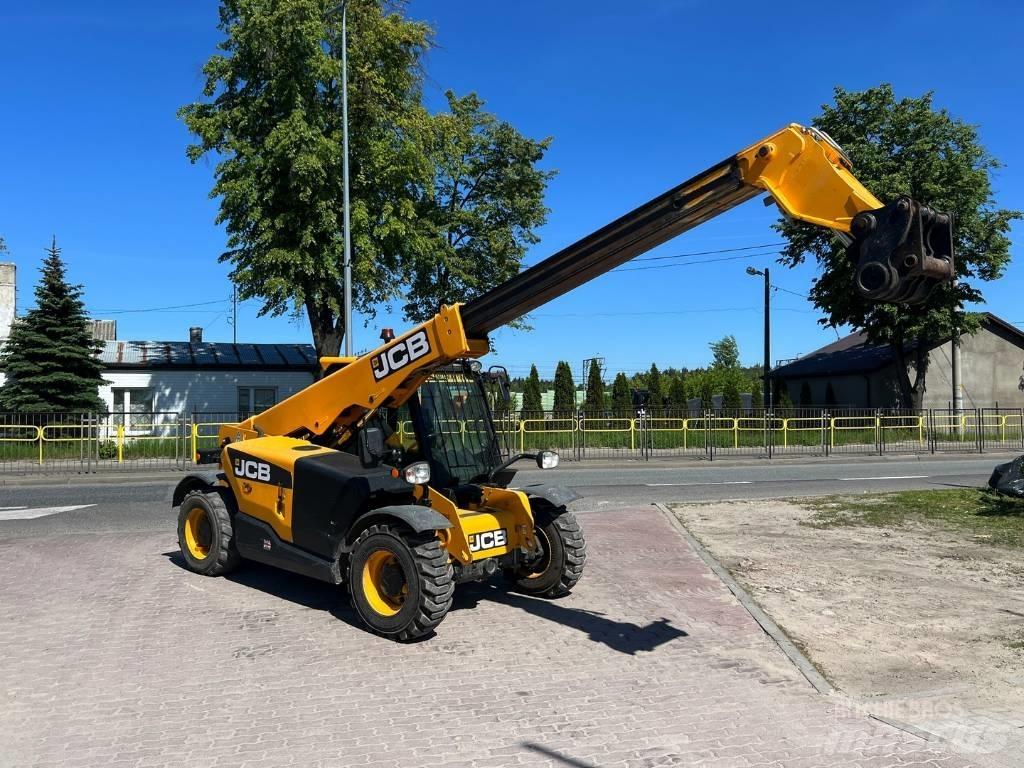 JCB 525-60 Hiviz Телескопічні навантажувачі