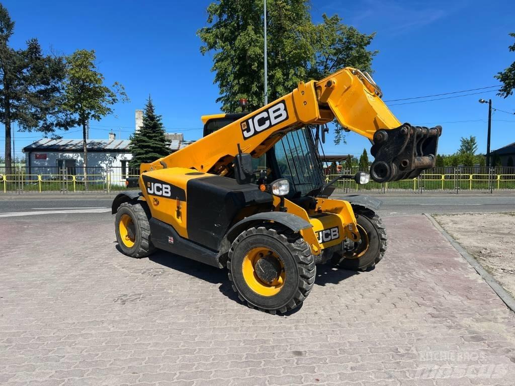 JCB 525-60 Hiviz Телескопічні навантажувачі